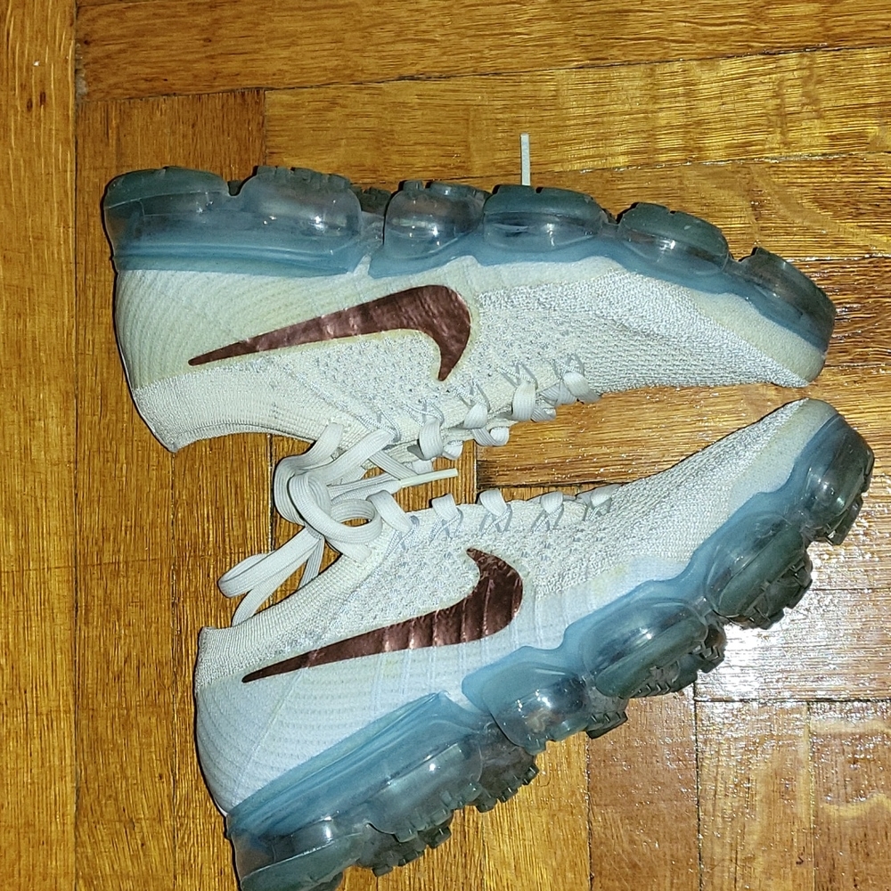 NIKE VAPORMAX